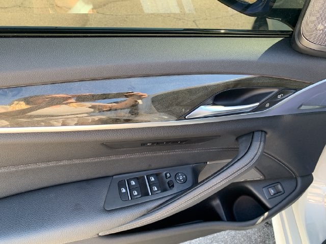 2023 BMW 540 i