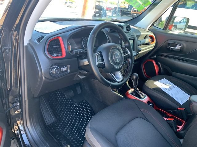 2019 Jeep Renegade Trailhawk 4x4